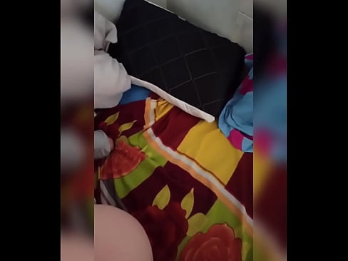 ❤️ 내 룸메이트는 남편이 휴가를 가기 때문에 집에 혼자 있고 나는 기회를 잡고 그녀와 섹스하고 그녀의 엉덩이를 우유로 채 웁니다. ️ 홈메이드 포르노 ko.robosexshop.ru에서 ❤